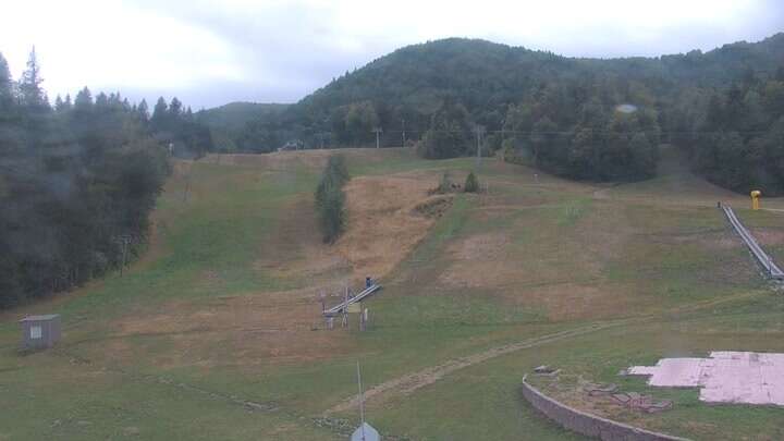 Banská Bystrica (Ski Králiky) Ski Králiky snow cam captured at 13 September 2026 at 6:52 pm GMT+2