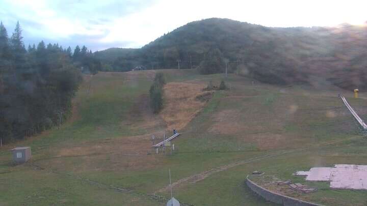 Banská Bystrica (Ski Králiky) Ski Králiky snow cam captured at 14 September 2026 at 6:52 pm GMT+2