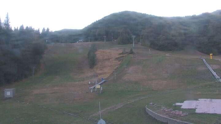 Banská Bystrica (Ski Králiky) Ski Králiky snow cam captured at 19 September 2026 at 6:43 pm GMT+2