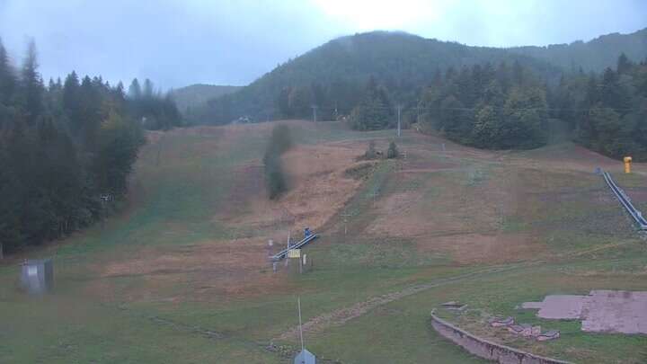 Banská Bystrica (Ski Králiky) Ski Králiky snow cam captured at 21 September 2026 at 6:47 pm GMT+2