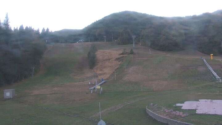 Banská Bystrica (Ski Králiky) Ski Králiky snow cam captured at 23 September 2026 at 6:36 pm GMT+2
