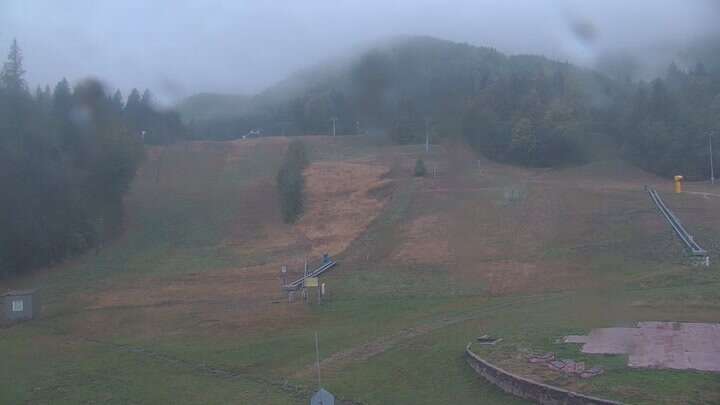 Banská Bystrica (Ski Králiky) Ski Králiky snow cam captured at 24 September 2026 at 6:39 pm GMT+2