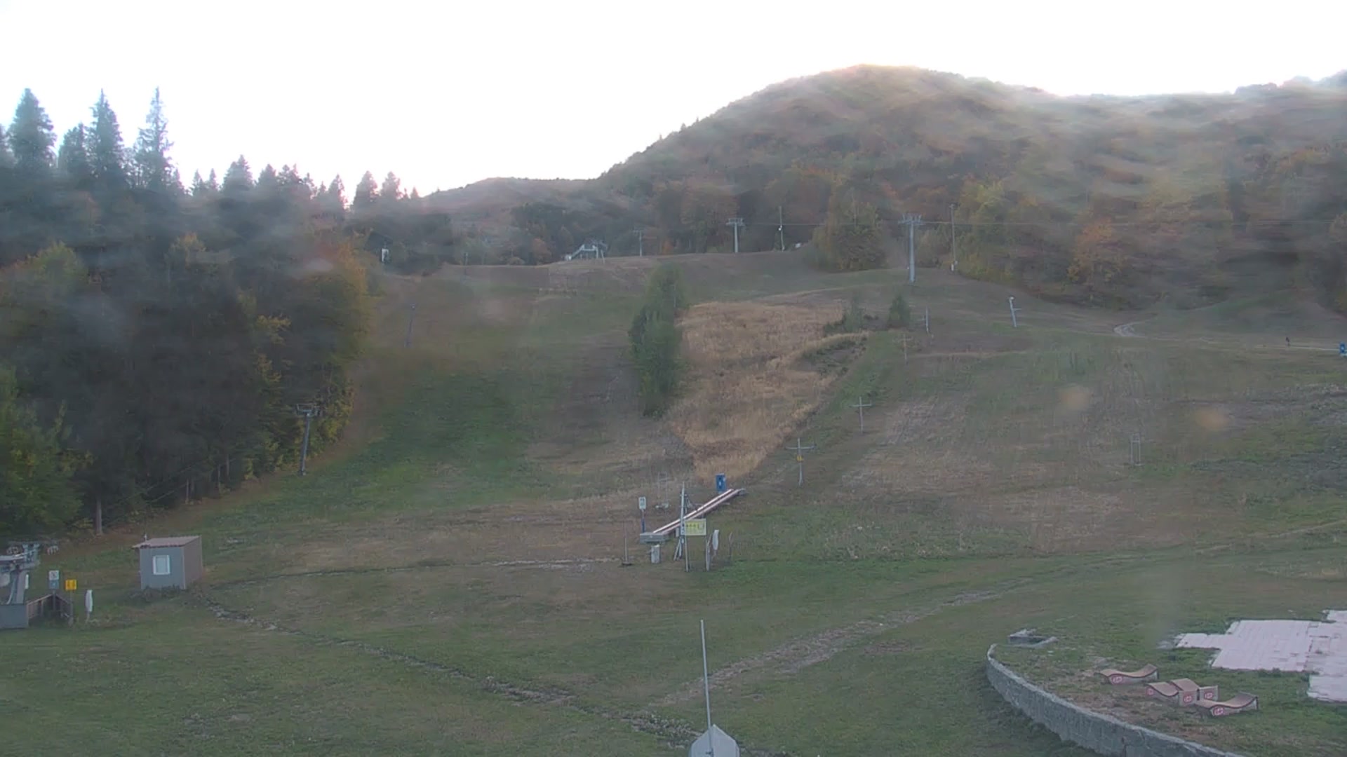 Banská Bystrica (Ski Králiky) Ski Králiky snow cam captured at 5 October 2026 at 5:57 pm GMT+2