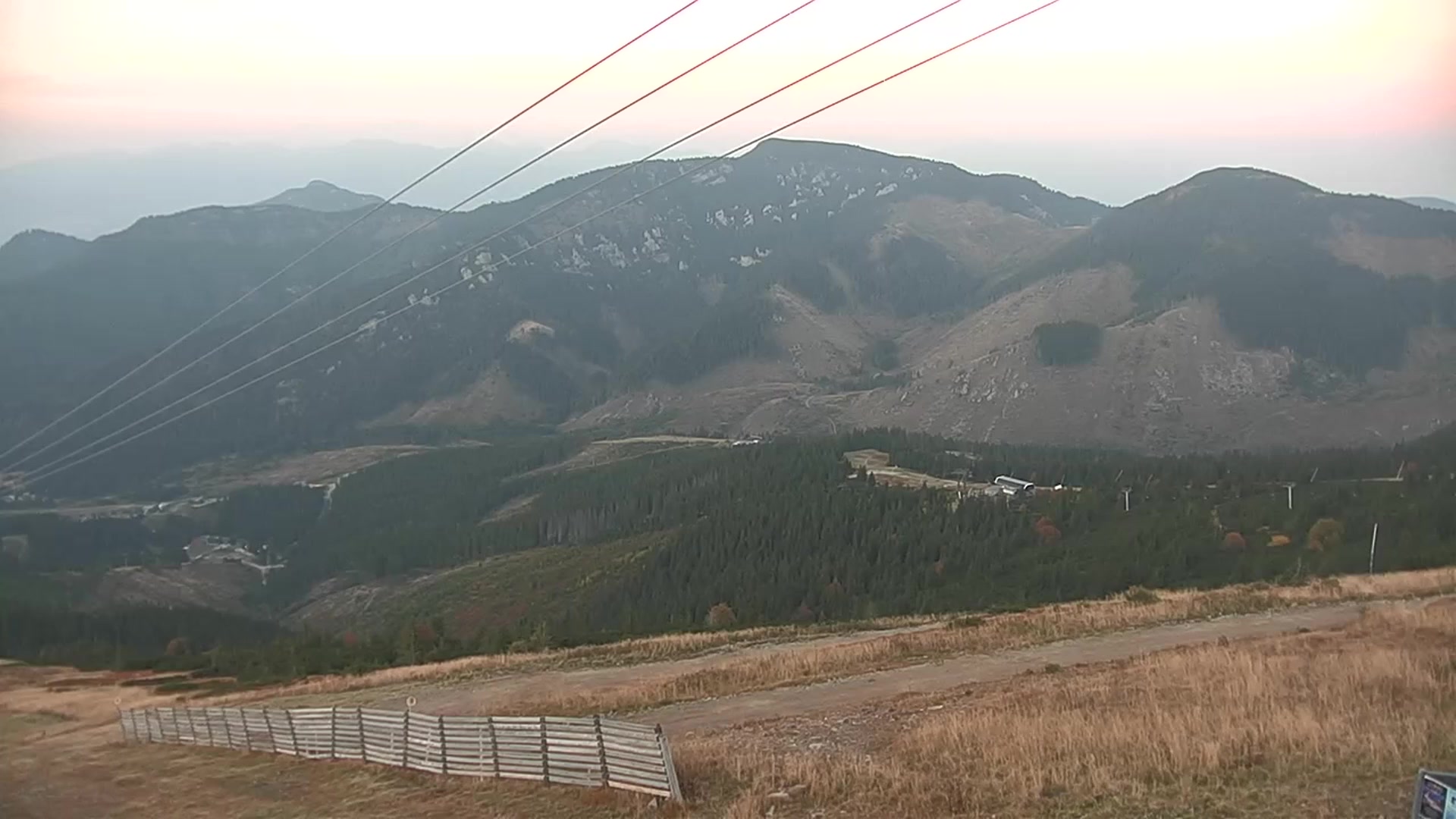 Demänovská Dolina (Jasná North) Jasná - Luková snow cam captured at 5 October 2026 at 6:20 pm GMT+2