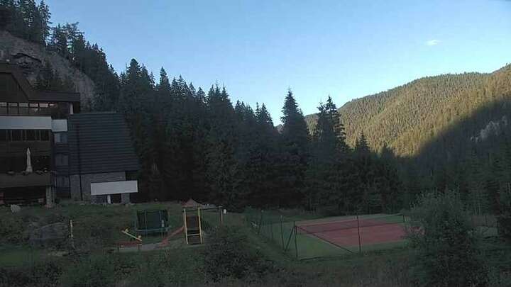 Demänovská Dolina (Jasná North) archive representative frame captured at 16 September 2026 at 1:49 am AEST