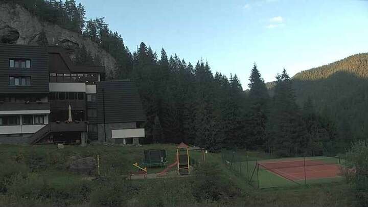 Demänovská Dolina (Jasná North) Jasná - Repiská snow cam captured at 15 September 2026 at 6:21 pm GMT+2