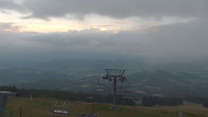 Dolný Kubín (Kubínska hoľa - Berg) Kubínska hoľa - vrch snow cam captured at 14 September 2026 at 6:53 pm GMT+2