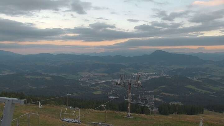 Dolný Kubín (Kubínska hoľa - Berg) Kubínska hoľa - vrch snow cam captured at 16 September 2026 at 6:52 pm GMT+2