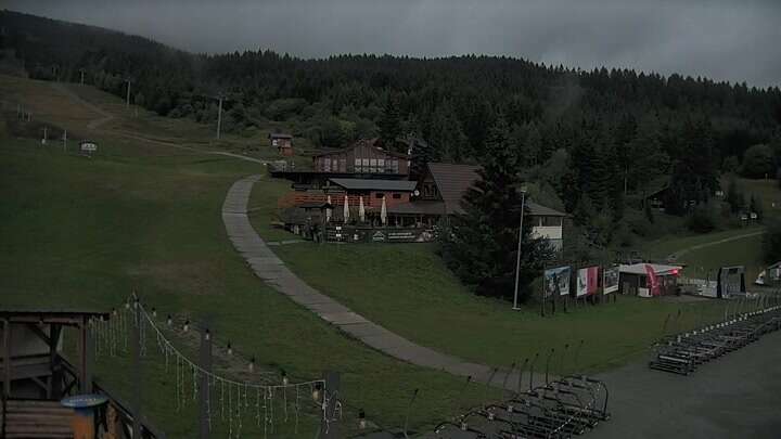 Dolný Kubín (Kubínska hoľa - Berg) Kubínska hoľa II snow cam captured at 22 September 2026 at 6:47 pm GMT+2