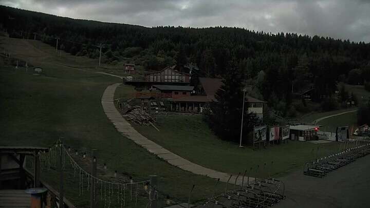 Dolný Kubín (Kubínska hoľa - Berg) Kubínska hoľa II snow cam captured at 25 September 2026 at 6:46 pm GMT+2