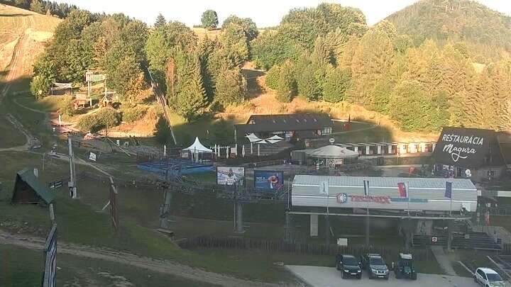 Donovaly (Záhradište) Donovaly - Nová hoľa snow cam captured at 15 September 2026 at 6:05 pm GMT+2