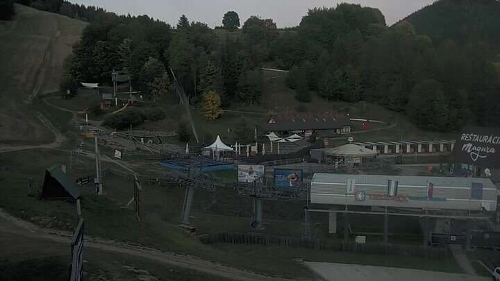 Donovaly (Záhradište) Donovaly - Nová hoľa snow cam captured at 28 September 2026 at 6:47 pm GMT+2