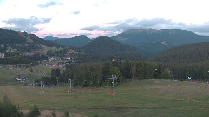 Donovaly (Záhradište) Záhradište snow cam captured at 23 September 2026 at 6:47 pm GMT+2