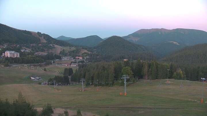 Donovaly (Záhradište) Záhradište snow cam captured at 26 September 2026 at 6:45 pm GMT+2