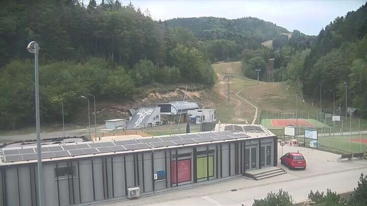 Hodruša Hámre Salamandra Resort snow cam captured at 13 September 2026 at 6:39 pm GMT+2
