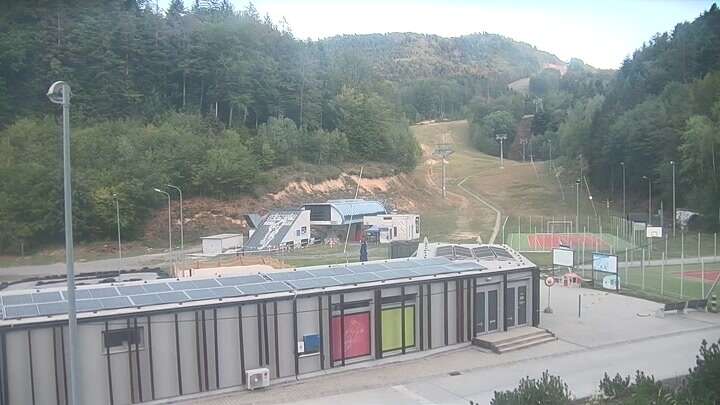Hodruša Hámre Salamandra Resort snow cam captured at 16 September 2026 at 6:37 pm GMT+2