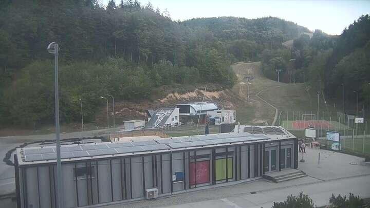 Hodruša Hámre Salamandra Resort snow cam captured at 22 September 2026 at 6:48 pm GMT+2