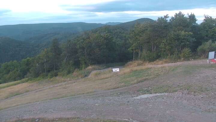 Kremnica (Skalka arena) Ski Skalka snow cam captured at 16 September 2026 at 6:53 pm GMT+2