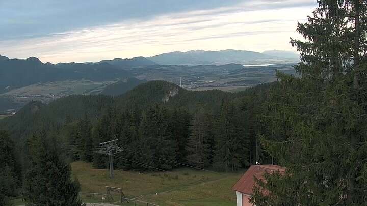 Ružomberok (Malinô Brdo) Malinô brdo snow cam captured at 13 September 2026 at 6:11 pm GMT+2