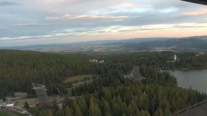 Štrbské Pleso (Interski) Mostíky snow cam captured at 20 September 2026 at 6:39 pm GMT+2