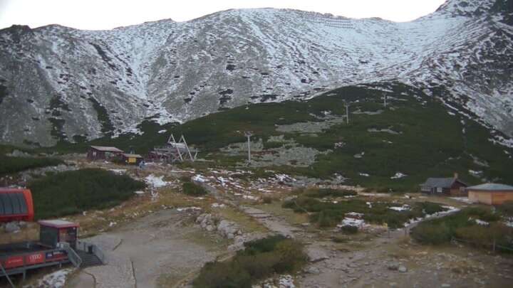 Tatranská Lomnica - Hohe Tatra (Skalnaté pleso) Skalnaté pleso snow cam captured at 27 September 2026 at 6:56 pm GMT+2