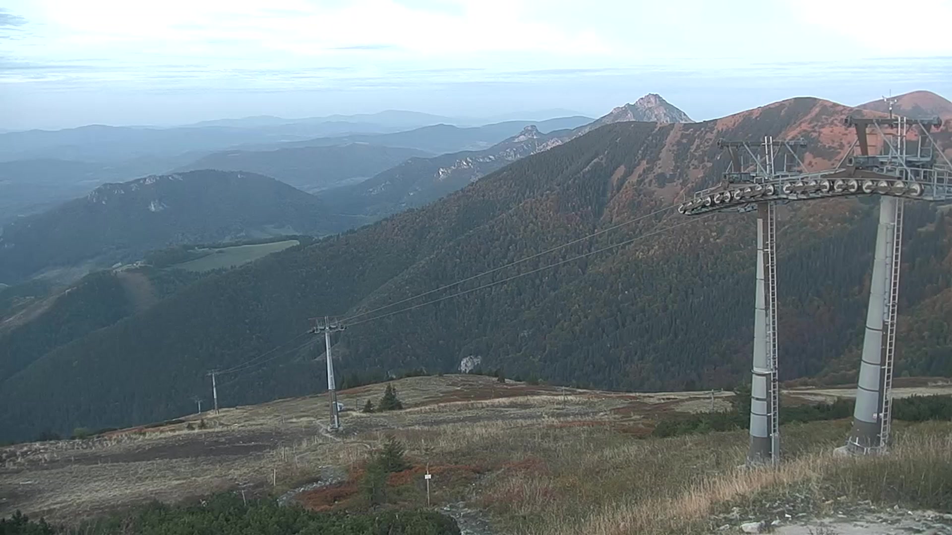 Terchová (Vrátna Malá Fatra) Vrátna - Chleb snow cam captured at 4 October 2026 at 6:25 pm GMT+2