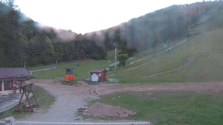 Terchová (Vrátna Malá Fatra) Vrátna snow cam captured at 20 September 2026 at 6:53 pm GMT+2