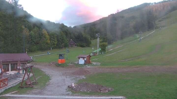 Terchová (Vrátna Malá Fatra) Vrátna snow cam captured at 23 September 2026 at 6:51 pm GMT+2