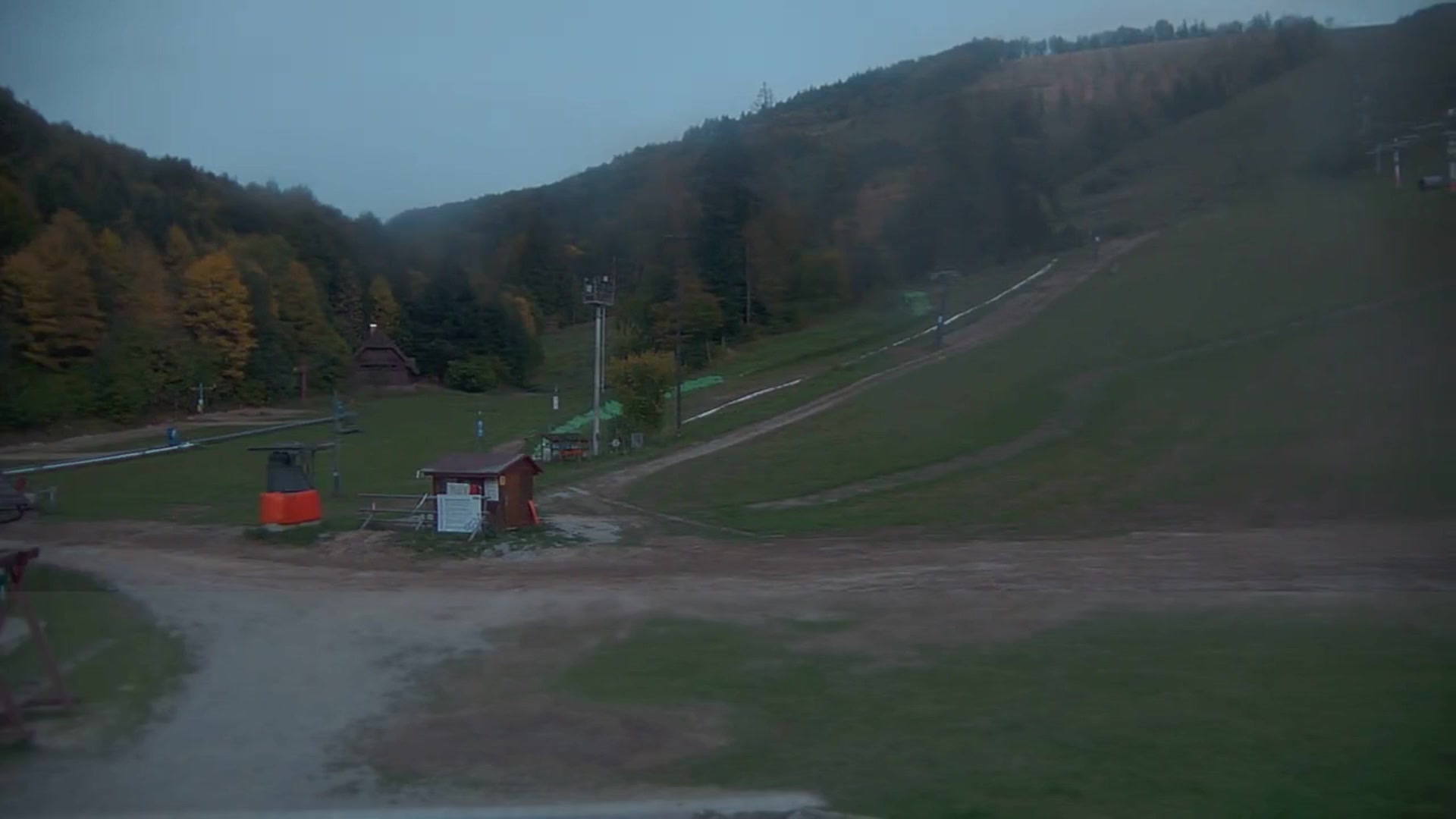 Terchová (Vrátna Malá Fatra) Vrátna snow cam captured at 4 October 2026 at 6:41 pm GMT+2