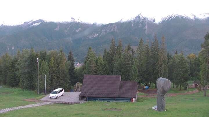 Ždiar Strachan Ski Centrum snow cam captured at 23 September 2026 at 6:41 pm GMT+2