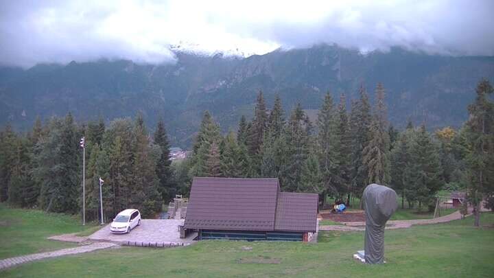 Ždiar Strachan Ski Centrum snow cam captured at 24 September 2026 at 6:43 pm GMT+2