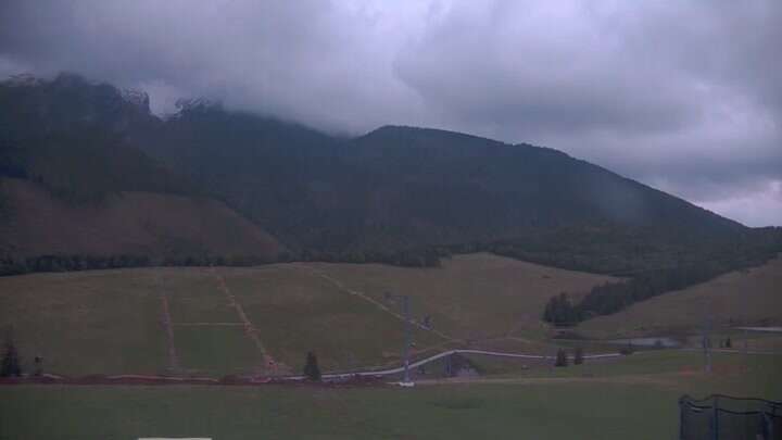 Ždiar Skicentrum Strednica snow cam captured at 24 September 2026 at 6:59 pm GMT+2
