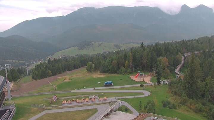 Ždiar - Ski Bachledova (Ždiar - Bachledka Ski&Sun) Bachledka Ski & Sun snow cam captured at 14 September 2026 at 6:30 pm GMT+2