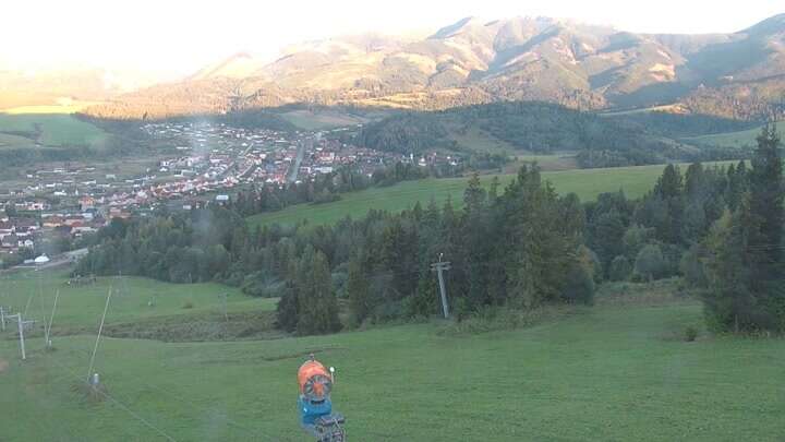 Zuberec (Roháče-Spálená) Janovky snow cam captured at 15 September 2026 at 6:30 pm GMT+2