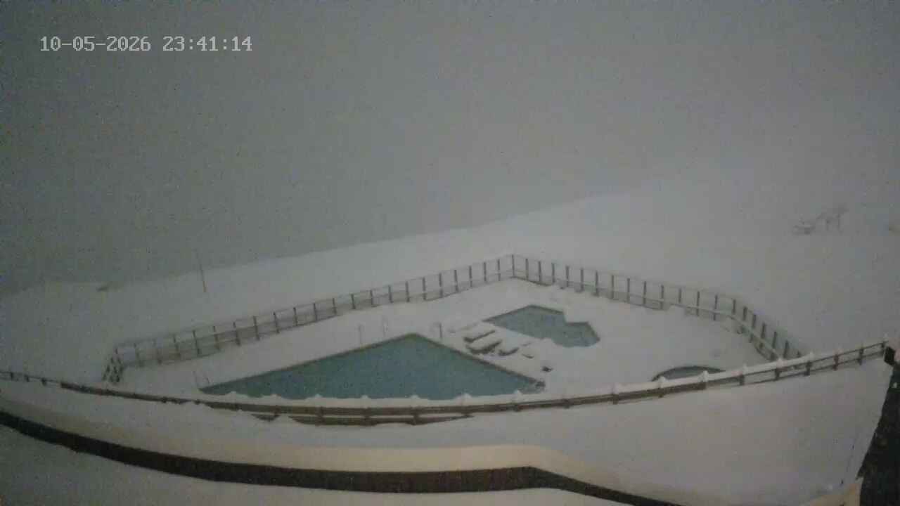 Portillo Inca Lake snow cam captured at 5 October 2026 at 11:41 pm GMT-3