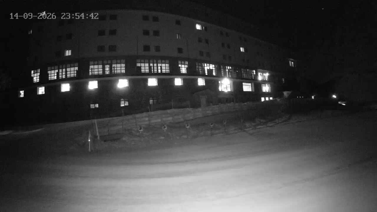 Portillo Ski School snow cam captured at 14 September 2026 at 11:55 pm GMT-3