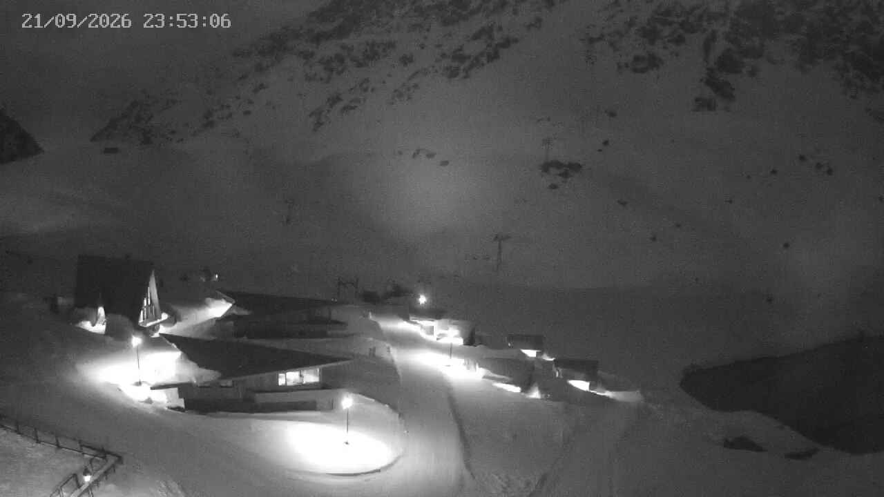 Portillo Roca Jack snow cam captured at 21 September 2026 at 11:53 pm GMT-3