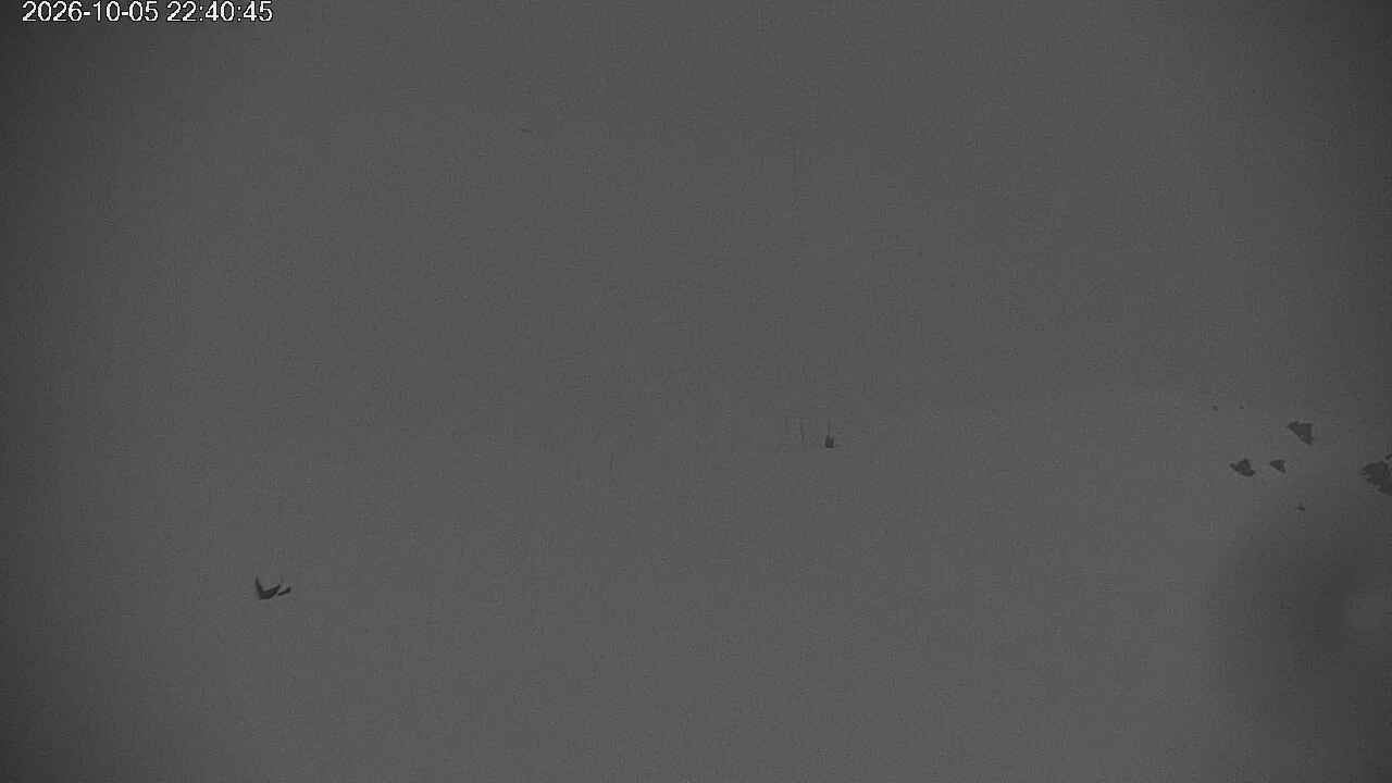 Portillo Conejo snow cam captured at 5 October 2026 at 11:41 pm GMT-3