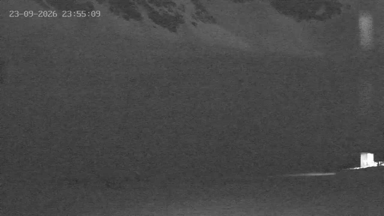 Portillo Plateau snow cam captured at 23 September 2026 at 11:55 pm GMT-3