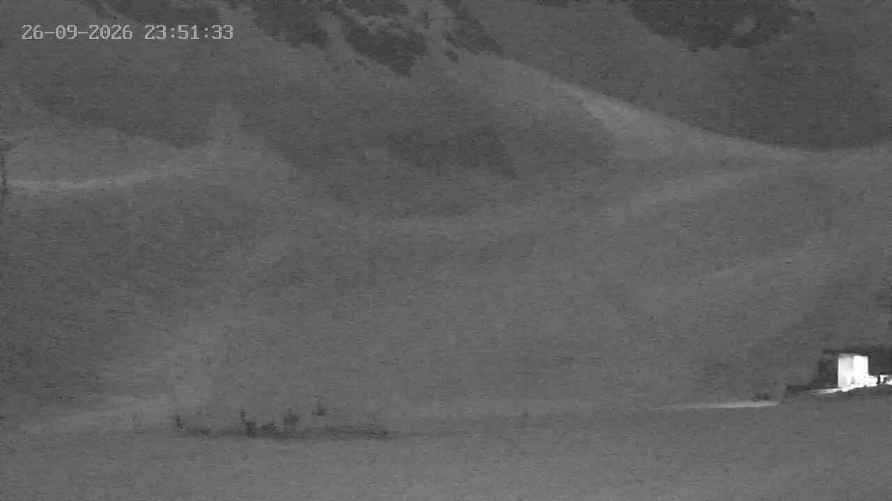 Portillo Plateau snow cam captured at 26 September 2026 at 11:52 pm GMT-3