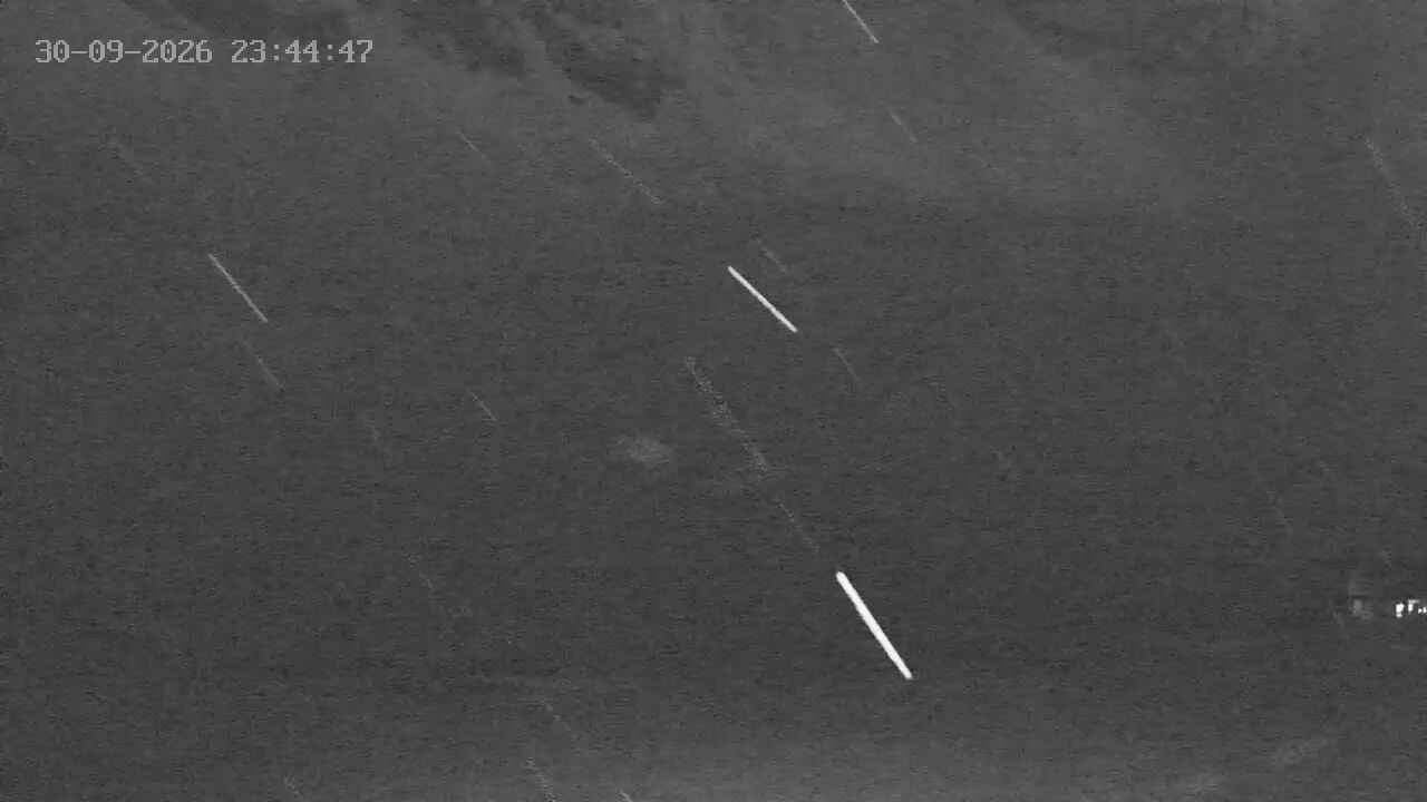 Portillo Plateau snow cam captured at 30 September 2026 at 11:45 pm GMT-3