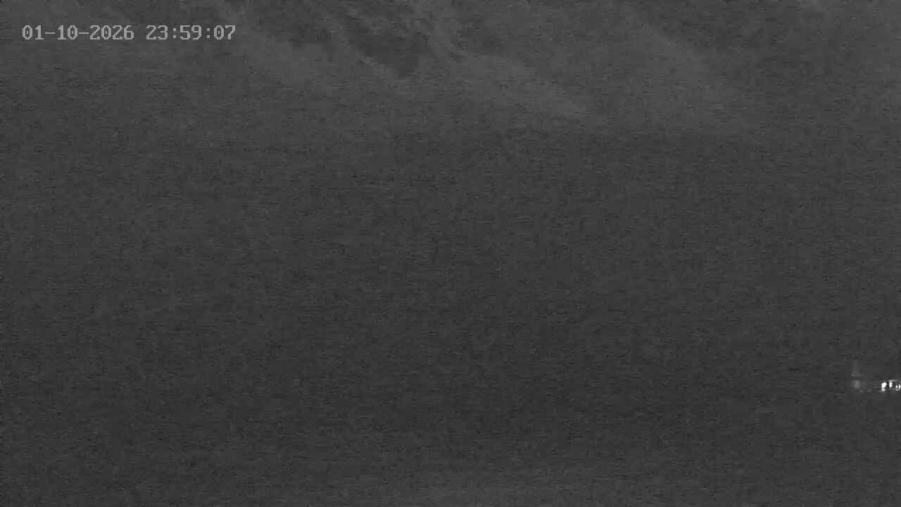 Portillo Plateau snow cam captured at 1 October 2026 at 11:59 pm GMT-3