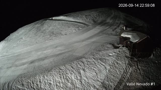 Valle Nevado La Fourchette snow cam captured at 14 September 2026 at 11:59 pm GMT-3