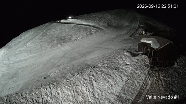 Valle Nevado La Fourchette snow cam captured at 16 September 2026 at 11:50 pm GMT-3