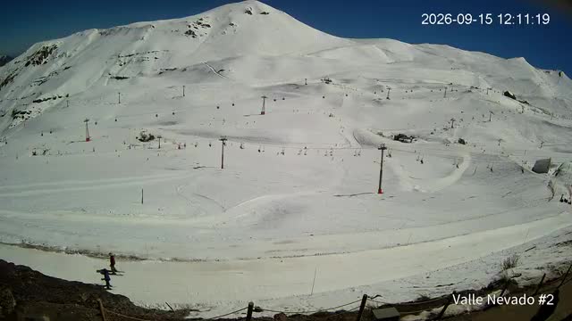 Valle Nevado Hotel Puerta del Sol snow cam captured at 15 September 2026 at 1:11 pm GMT-3