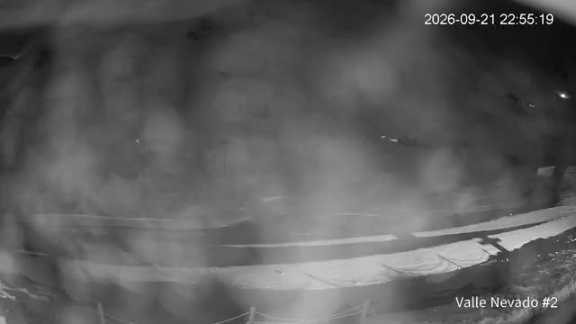 Valle Nevado Hotel Puerta del Sol snow cam captured at 21 September 2026 at 11:54 pm GMT-3