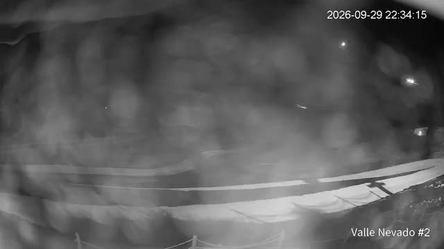 Valle Nevado Hotel Puerta del Sol snow cam captured at 29 September 2026 at 11:34 pm GMT-3