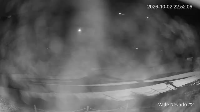 Valle Nevado Hotel Puerta del Sol snow cam captured at 2 October 2026 at 11:52 pm GMT-3