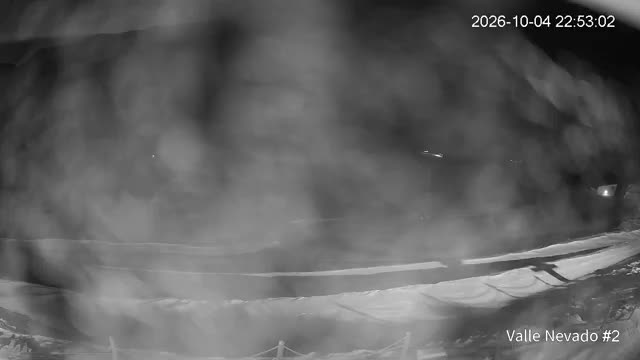 Valle Nevado Hotel Puerta del Sol snow cam captured at 4 October 2026 at 11:52 pm GMT-3
