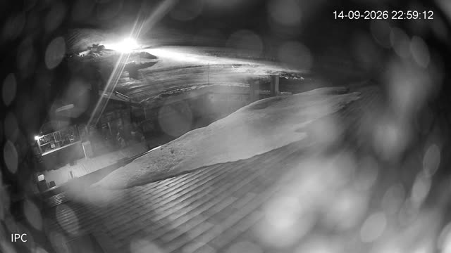 Valle Nevado Bajo Zero snow cam captured at 14 September 2026 at 11:59 pm GMT-3
